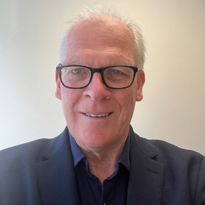 Headshot of Peter Noble