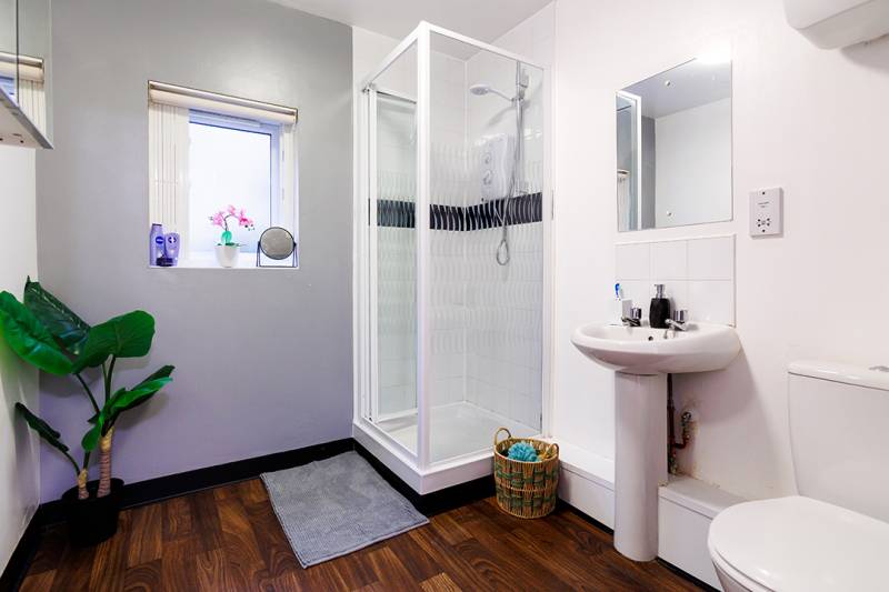Single room type bathroom